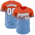Authentiek op maat gemaakt honkbalblauw, wit en licht vervagend, modieus oranje shirt
