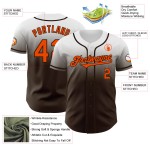 Mode oranje-bruin fade honkbalshirt authentiek wit op maat Mode oranje-bruin fade honkbalshirt authentiek wit op maat